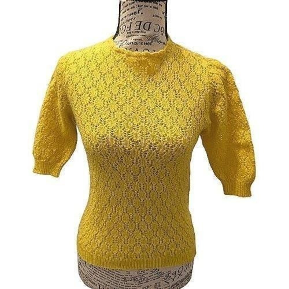 VTG Pointelle Handmade Sweater Small Alpaca Wool Blend Whimsy Parisian Cottage‎